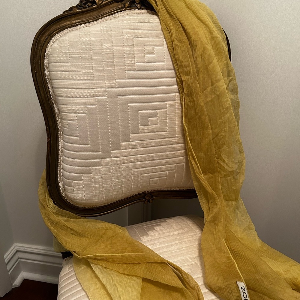 Elegant light green Sheer Scarf